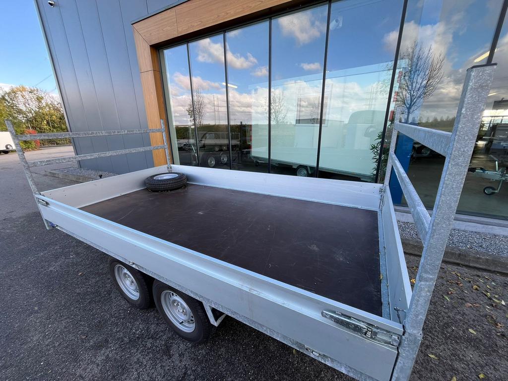 Tweedehands Proline Plateauwagen 350×185 2700kg 2014